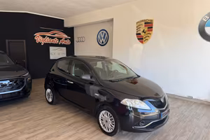Lancia Ypsilon 1.3 MJT 16V 95 CV 5 porte S&S Plati
