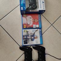 PLAY STATION 4+ 3 CONTROLLER+ 2 GIOCHI
