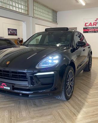PORSCHE MACAN 2.0 NY 2023 TETTO APRIBILE