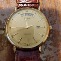 Orologio UNO-A-ERRE in oro