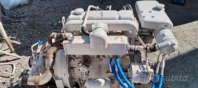 motore Perkins 4.236 90 cv 