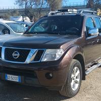 Nissan Navara double cab 4wd 2011 - 2.5 diesel Lb 