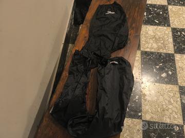 Kit Moto Copristivali Impermeabili e Sottocasco