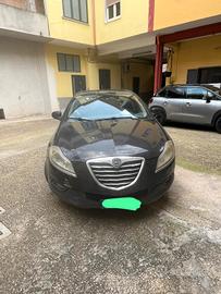 lancia delta 1.6 Mjt platino 