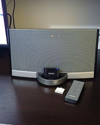 Cassa Bose SoundDock con adatatore bluetooth.