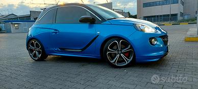 Opel Adam S