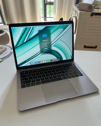 MacBook Air 2018 13" 8GB Ram CPU intel
