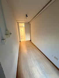 Piccola stanza uso ufficio