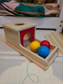 giochi in legno montessori per neonati