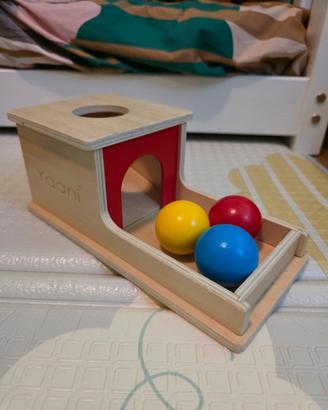 giochi in legno montessori per neonati
