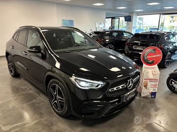 MERCEDES-BENZ GLA 180 d AMG Premium Automatico