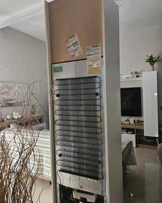 Frigo con mobile