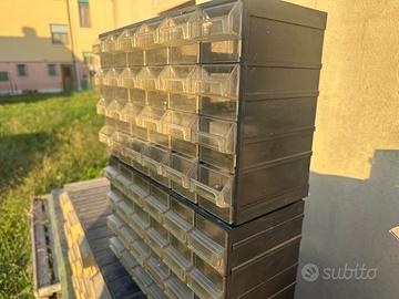Cassettiera per minuteria 