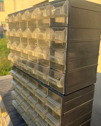 Cassettiera per minuteria 