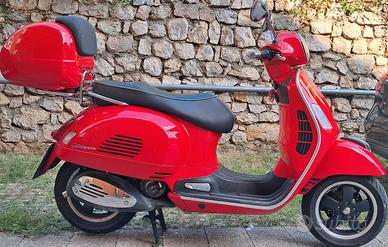 vespa 300 gts super