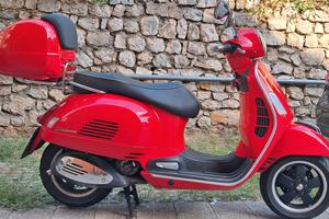 vespa 300 gts super