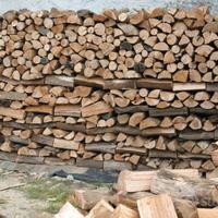 VORREI BOSCAIOLI E GIARDINIERI PER SCARICO LEGNAME