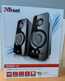 Coppia di casse Trust Tytan 19021