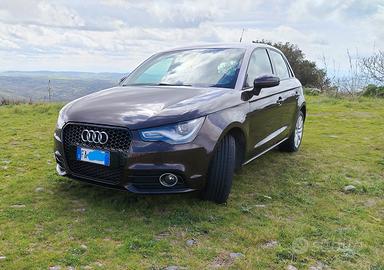 Audi A1 TDI  S line Edition plus