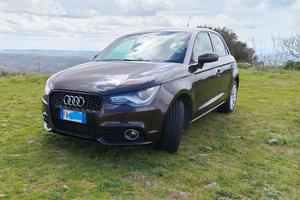 Audi A1 TDI  S line Edition plus