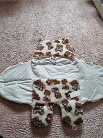 sacco per neonato invernale Moschino