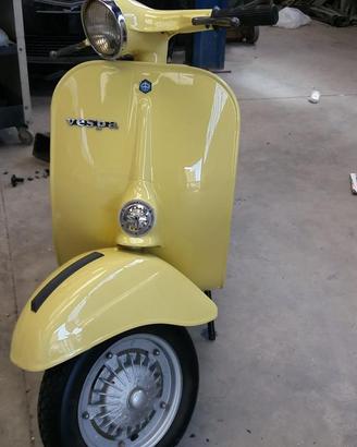 Vespa 50