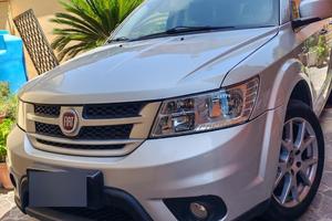 Fiat Freemont 