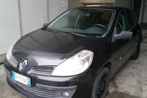 Renault Clio 1.2 16V 5 porte Dynamique