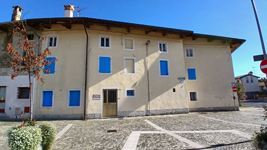 Casa indipendente 7 camere + giardino + posto auto