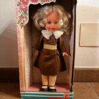 BAMBOLA VINTAGE IN SCATOLA ORIGINALE – GADEA
