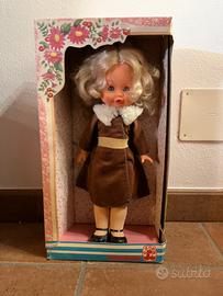 BAMBOLA VINTAGE IN SCATOLA ORIGINALE – GADEA