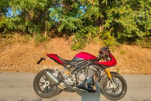 Triumph Speed triple 1200 RR-RS