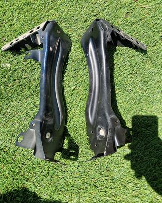 Audi TT 8J 2006-2014 supporto parafango dx,sx