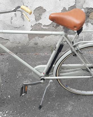 Bicicletta uomo stile vintage retrò