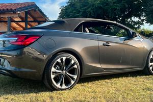 Opel Cascada - uni proprietario