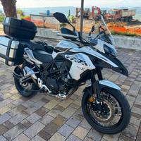 Benelli TRK 502X SOLI 5.000KM A2 2022