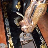 macchina da cucire d'epoca singer