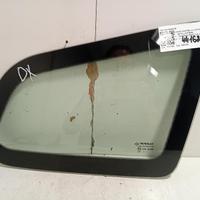 VETRO FISSO POSTERIORE DX DACIA Duster Stepway 833