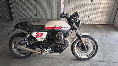 Moto Guzzi v7 850 special