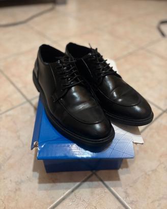 Scarpe Derby Eleganti - Riflessi Urbani