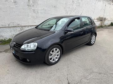 Volkswagen Golf 2.0 16V TDI 5p. Sportline