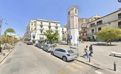 2 LOCALI A CASTELLAMMARE DI STABIA