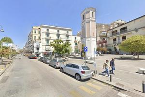 2 LOCALI A CASTELLAMMARE DI STABIA