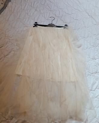 Gonna in tulle a balze