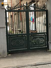 Locali adibiti ad uso commerciale ufficio e box