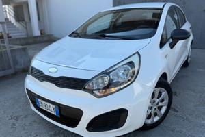 Kia Rio 1.1 CRDi 6 Marce NEOPAT. 2012 UNICO PROP.