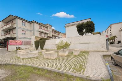 4 LOCALI A MONTE DI PROCIDA