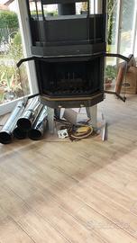 camino  da appartamento a legna