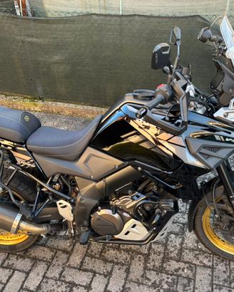 SUZUKI V-STROM  1050 XT