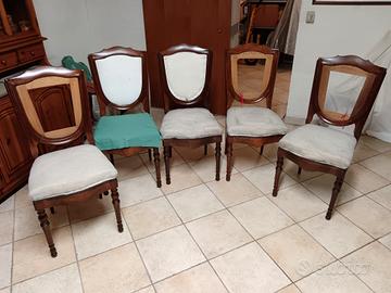 sedie in legno parzialmente restaurate